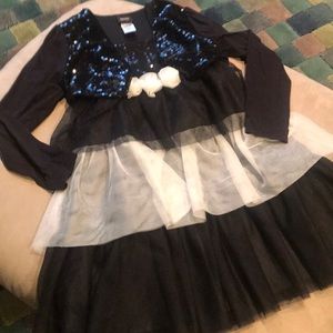 7/8 Black and white dress for any occasion